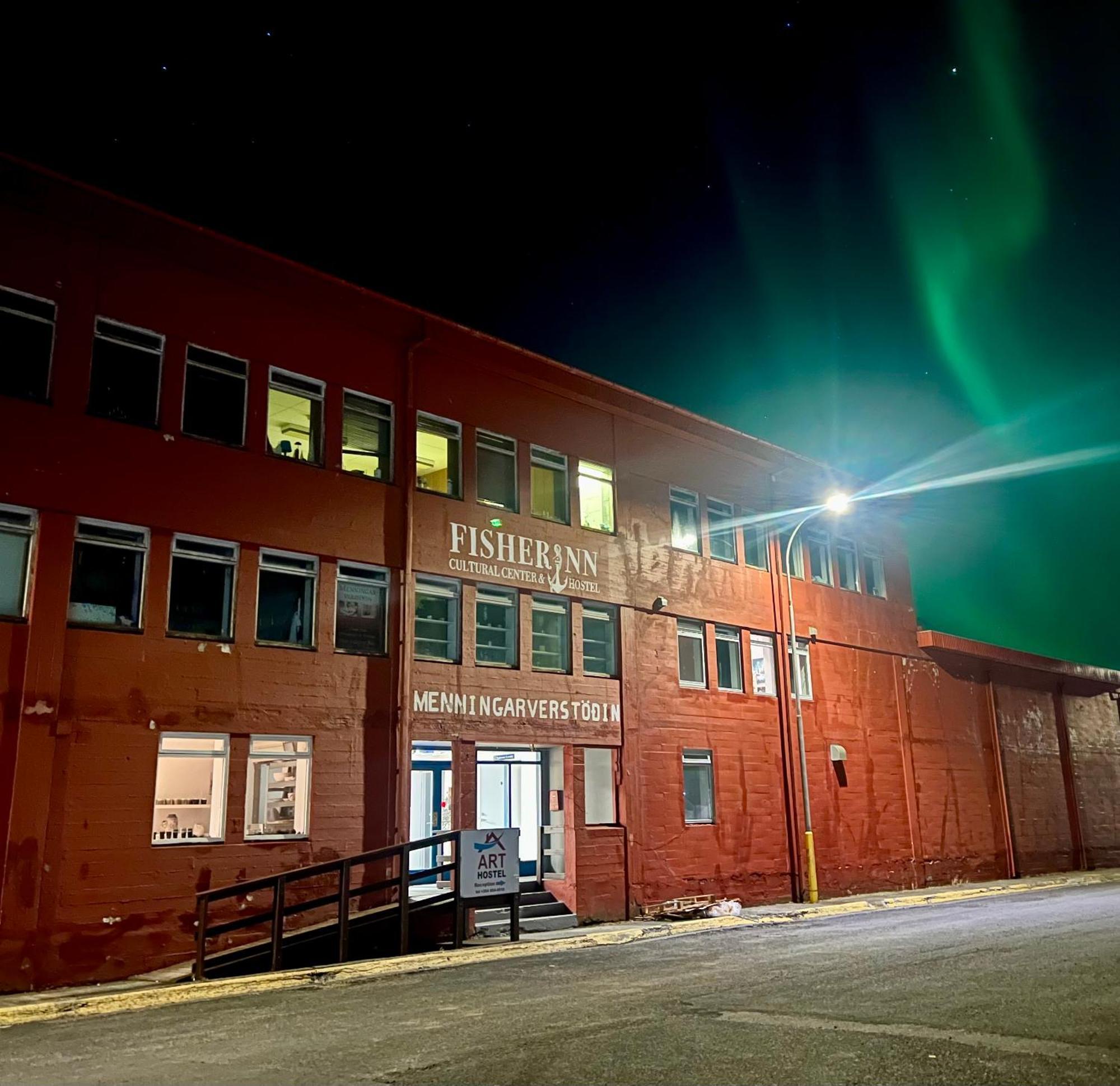 Art Hostel And Apartments Stokkseyri Exterior photo